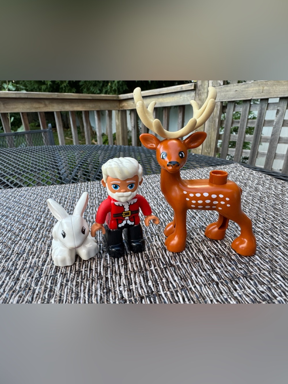 15 Duplo figures - Picture 3 of 7